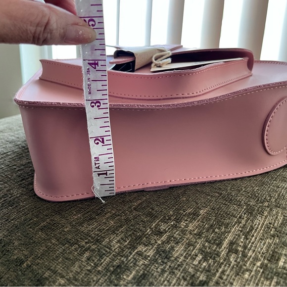 pink dr.martens heart purse - Picture 14 of 14